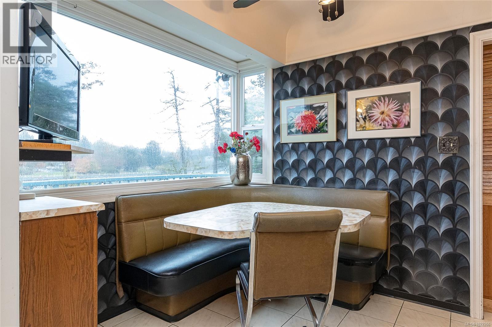  1178 Rhoda Lane, Esquimalt