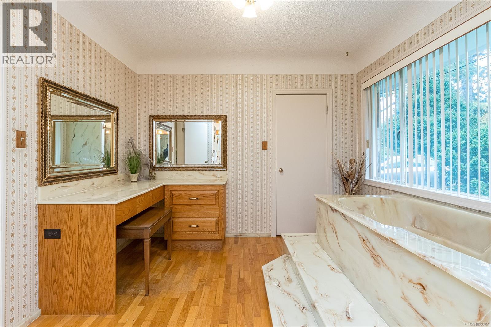  1178 Rhoda Lane, Esquimalt