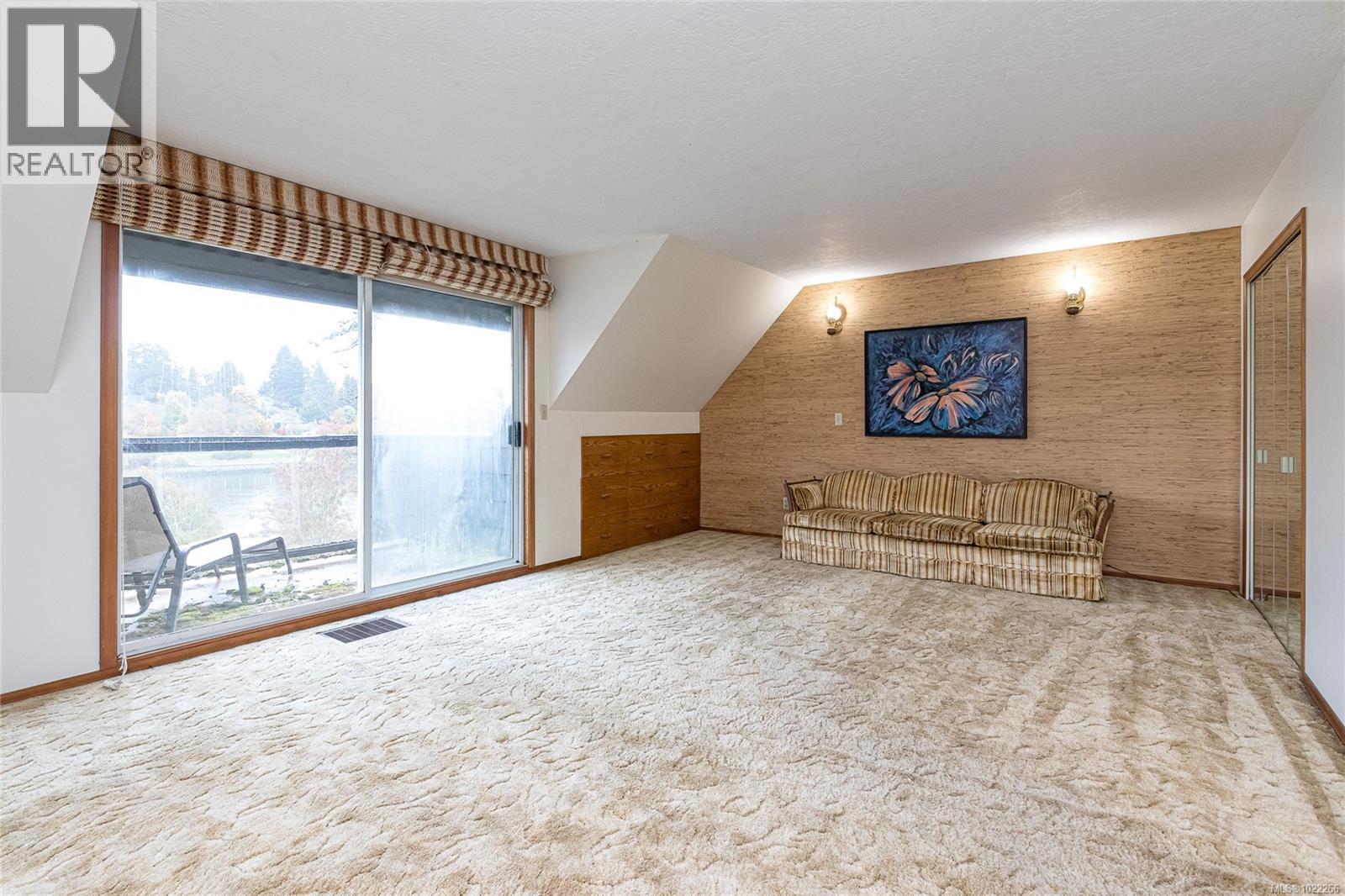  1178 Rhoda Lane, Esquimalt