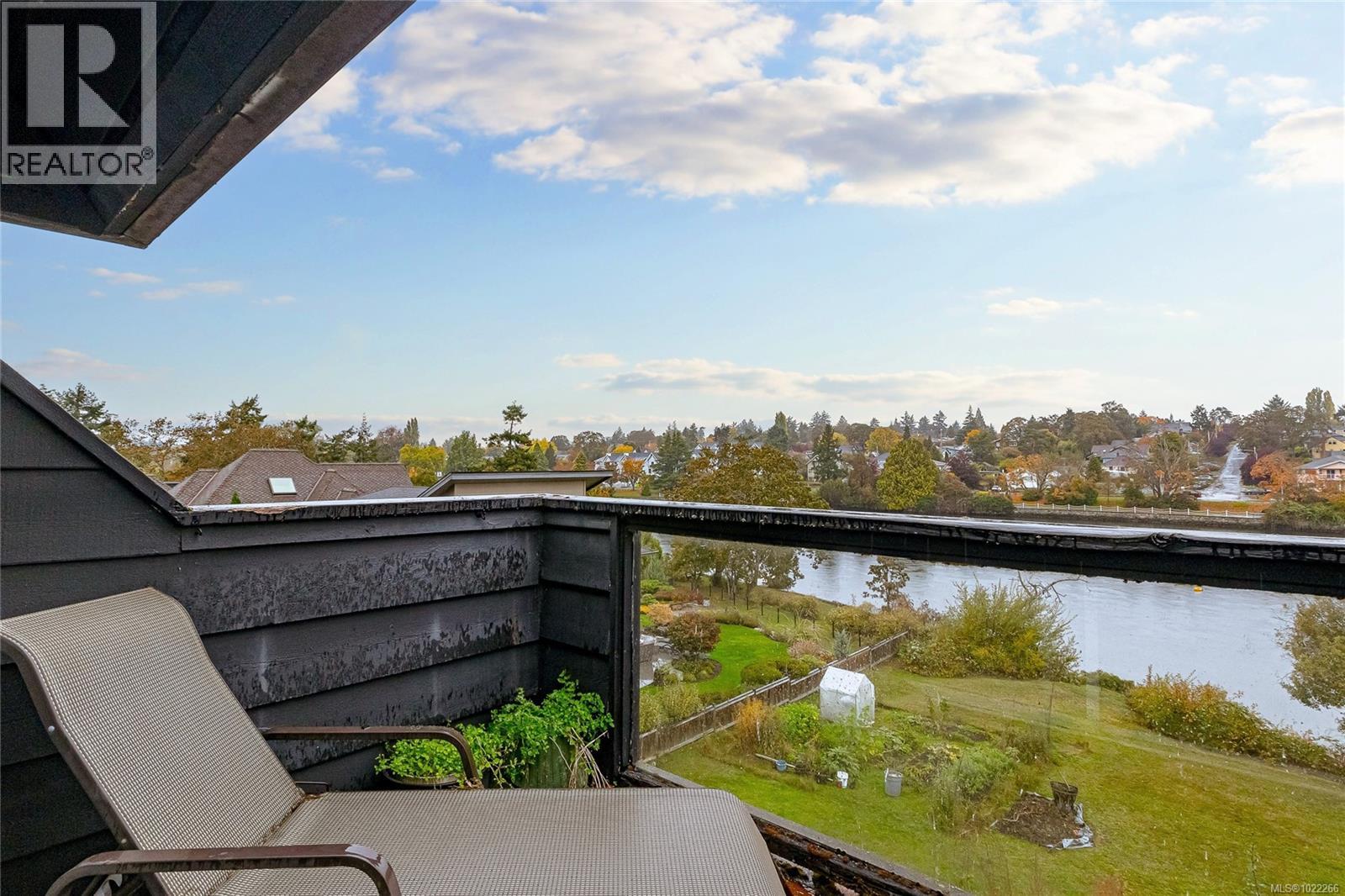  1178 Rhoda Lane, Esquimalt