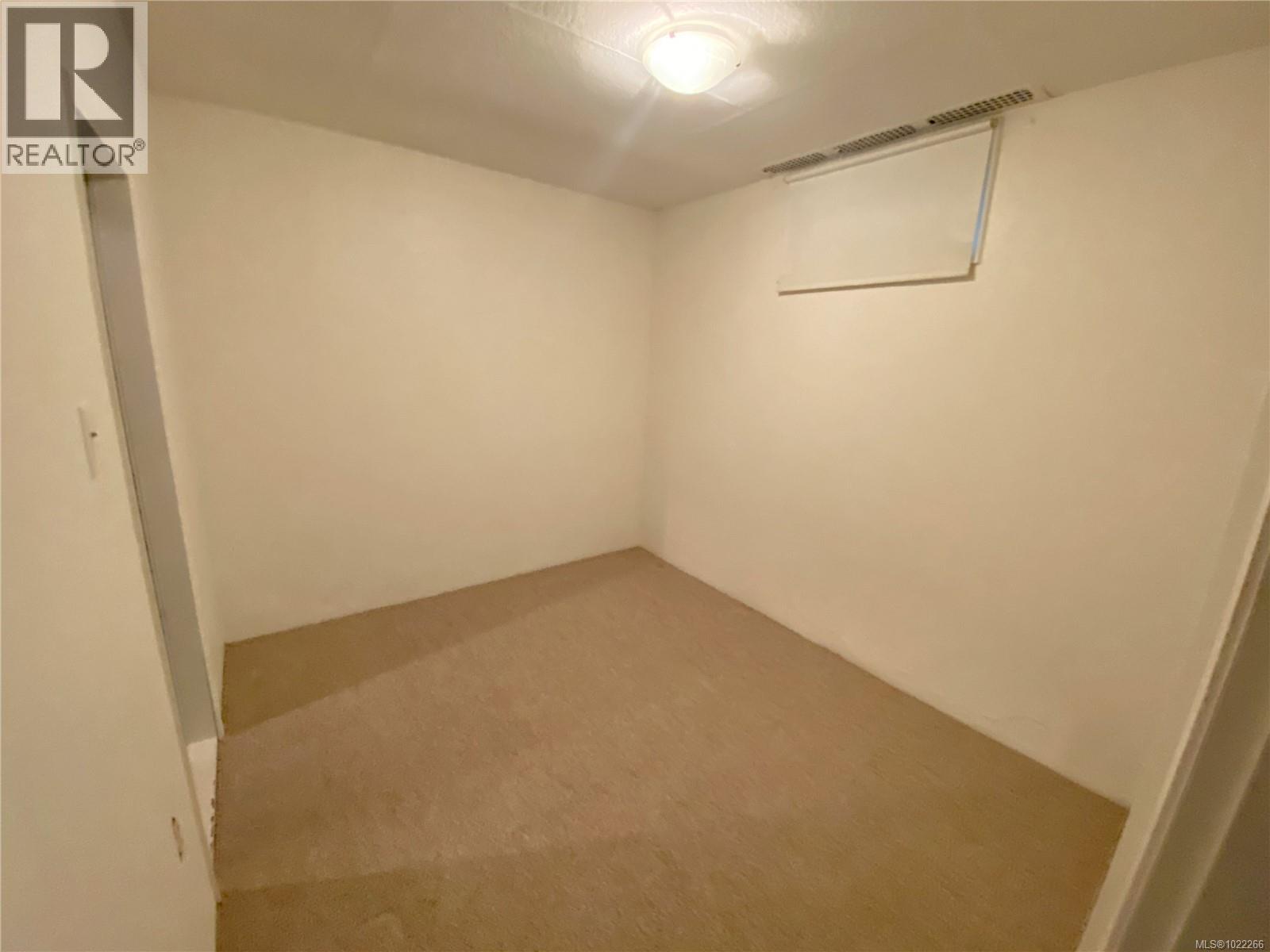  1178 Rhoda Lane, Esquimalt