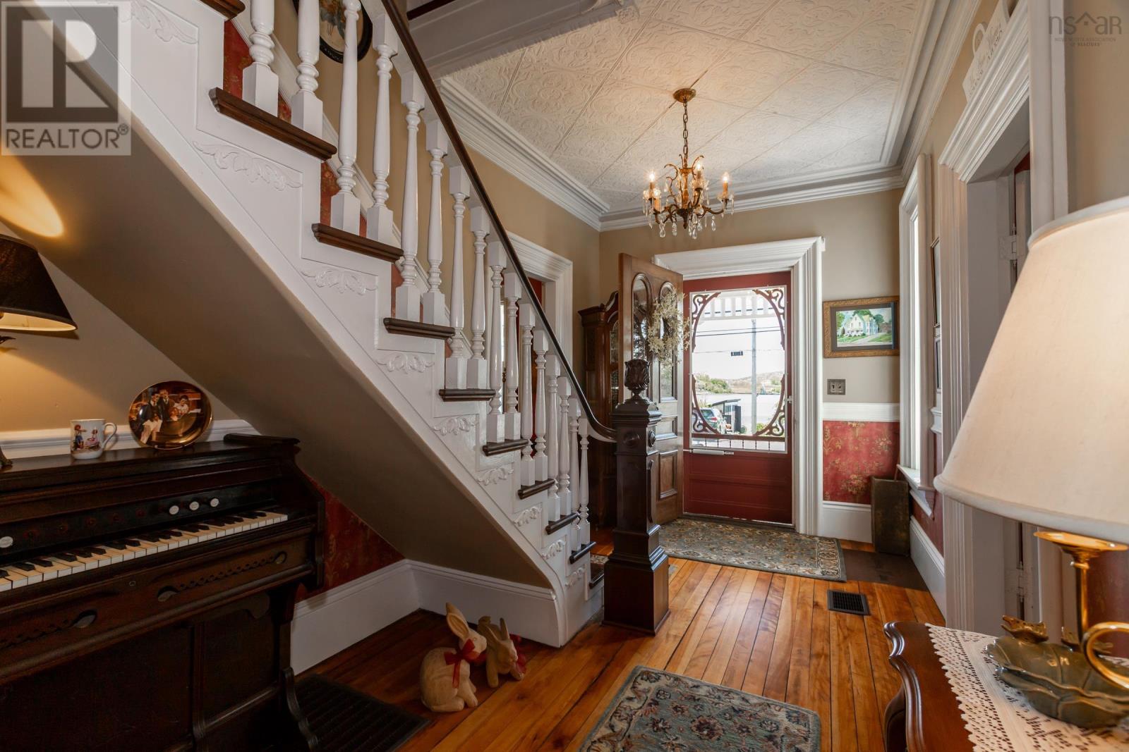 Property 38 of 50 of 5287 Granville Road