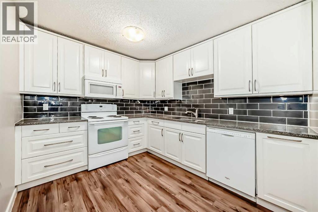 Single Family House for Sale in    Avenue SW Kelvin Grove Calgary 