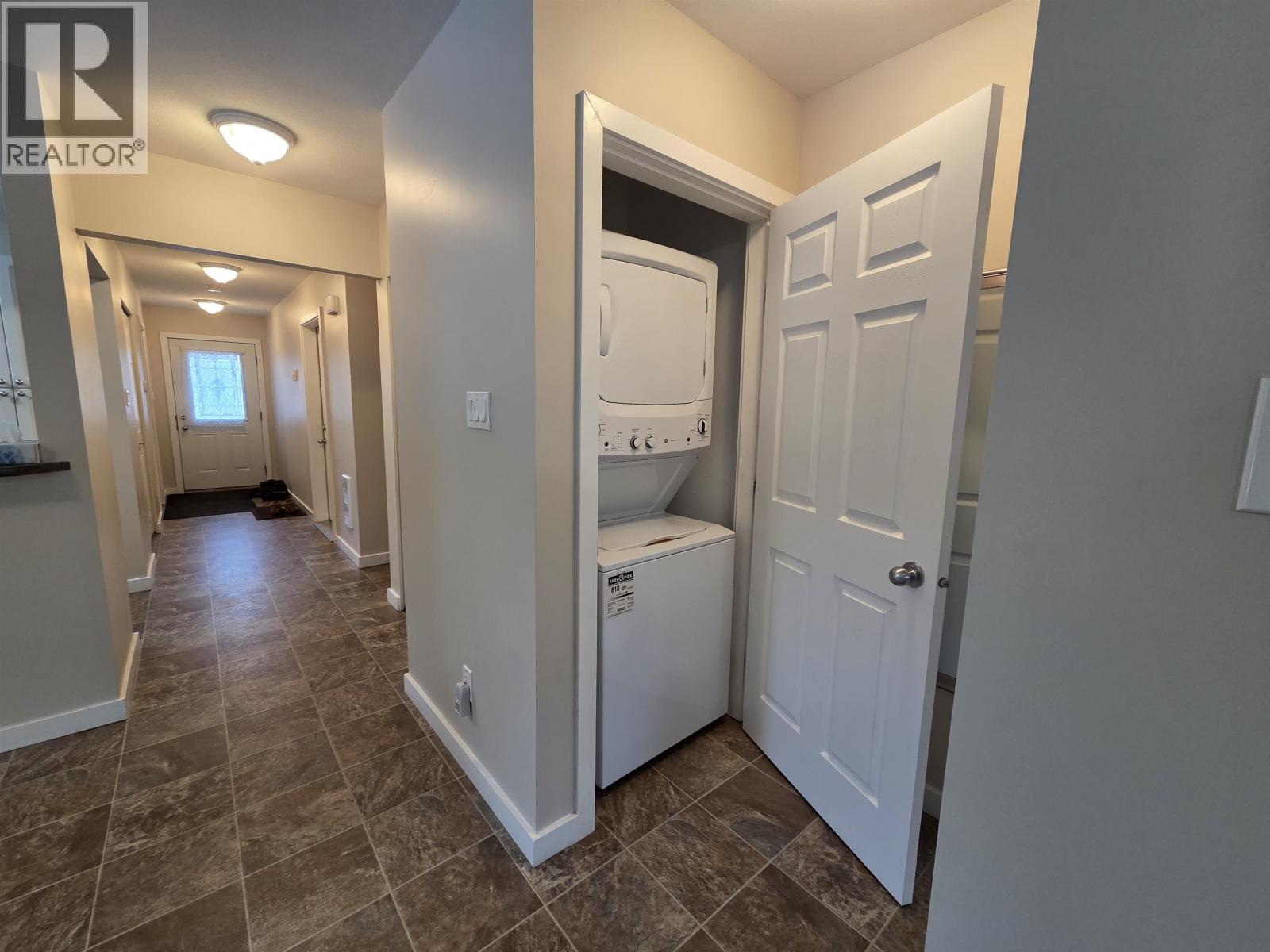 #2-3404 ADAM Street, Terrace