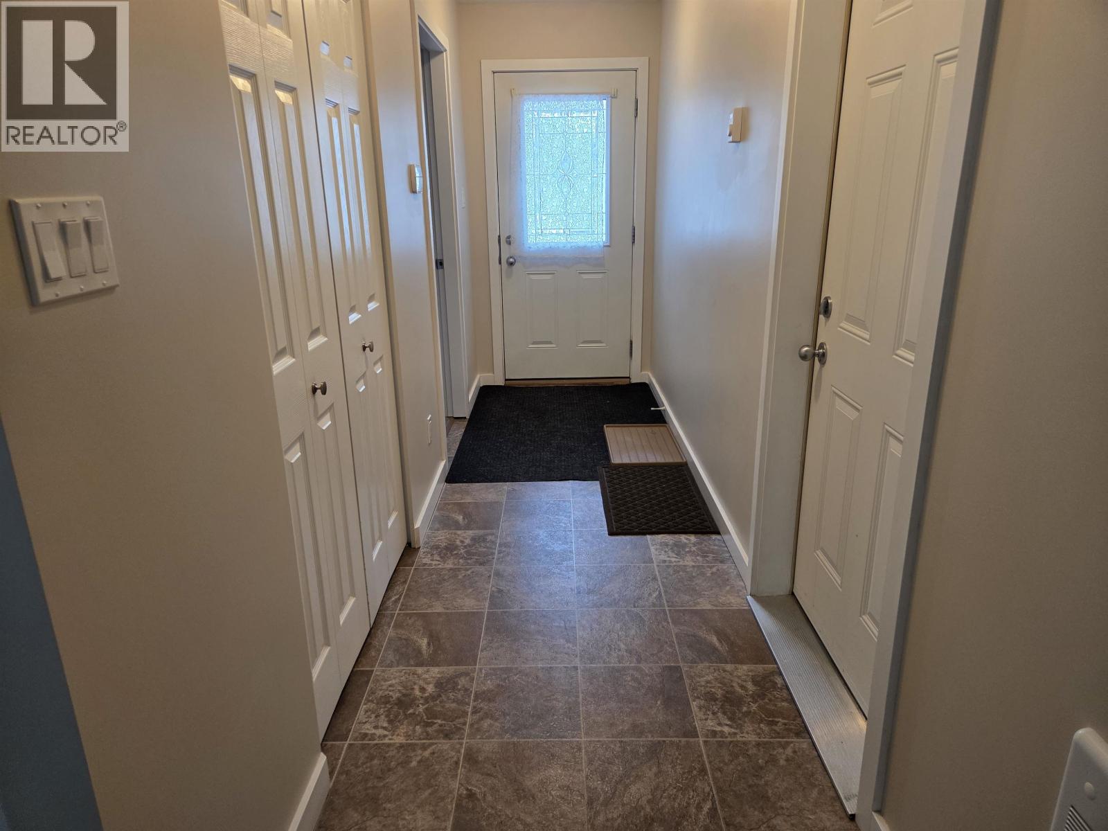 #2-3404 ADAM Street, Terrace