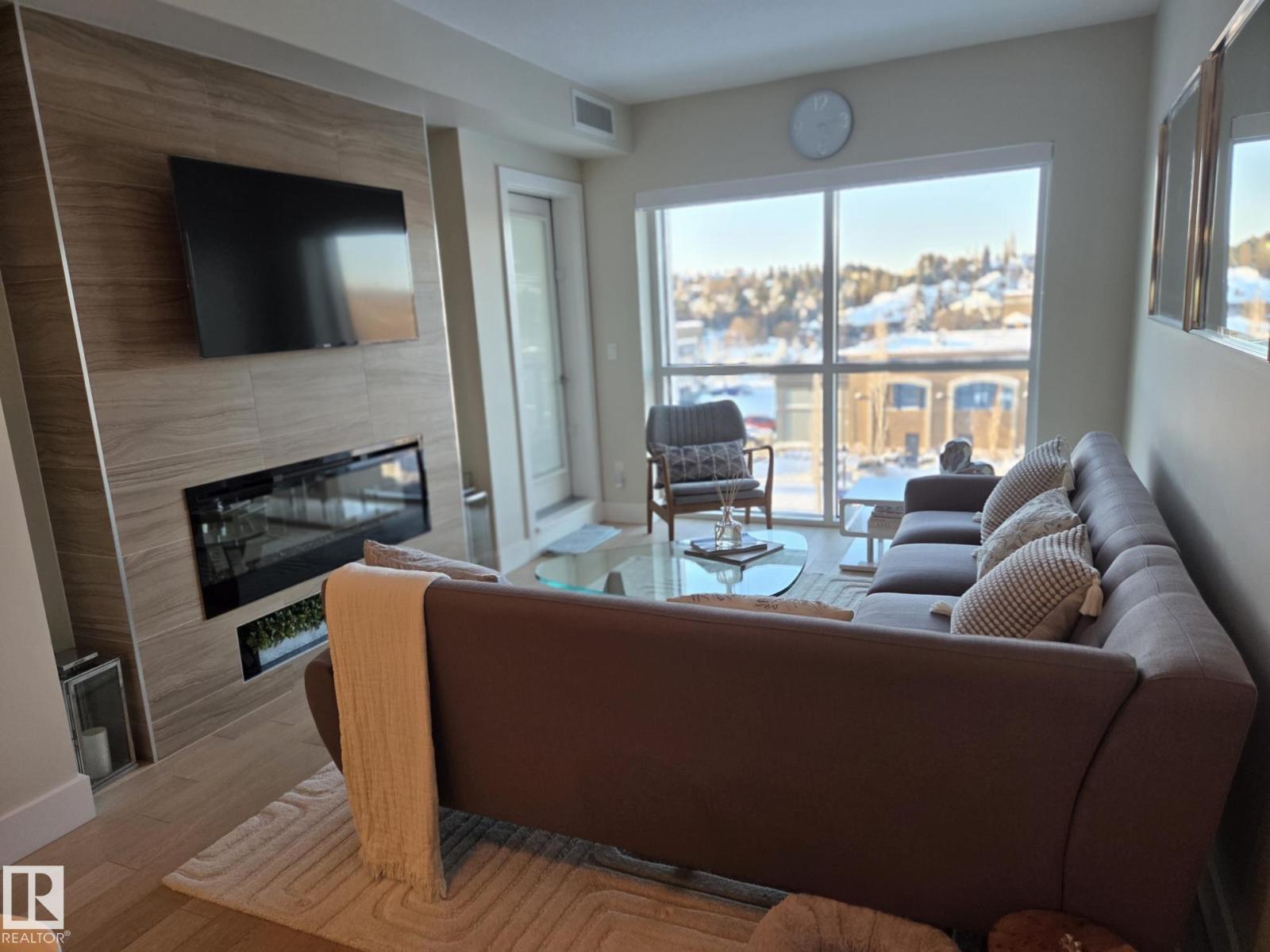 #718 200 Bellerose DR, St. Albert