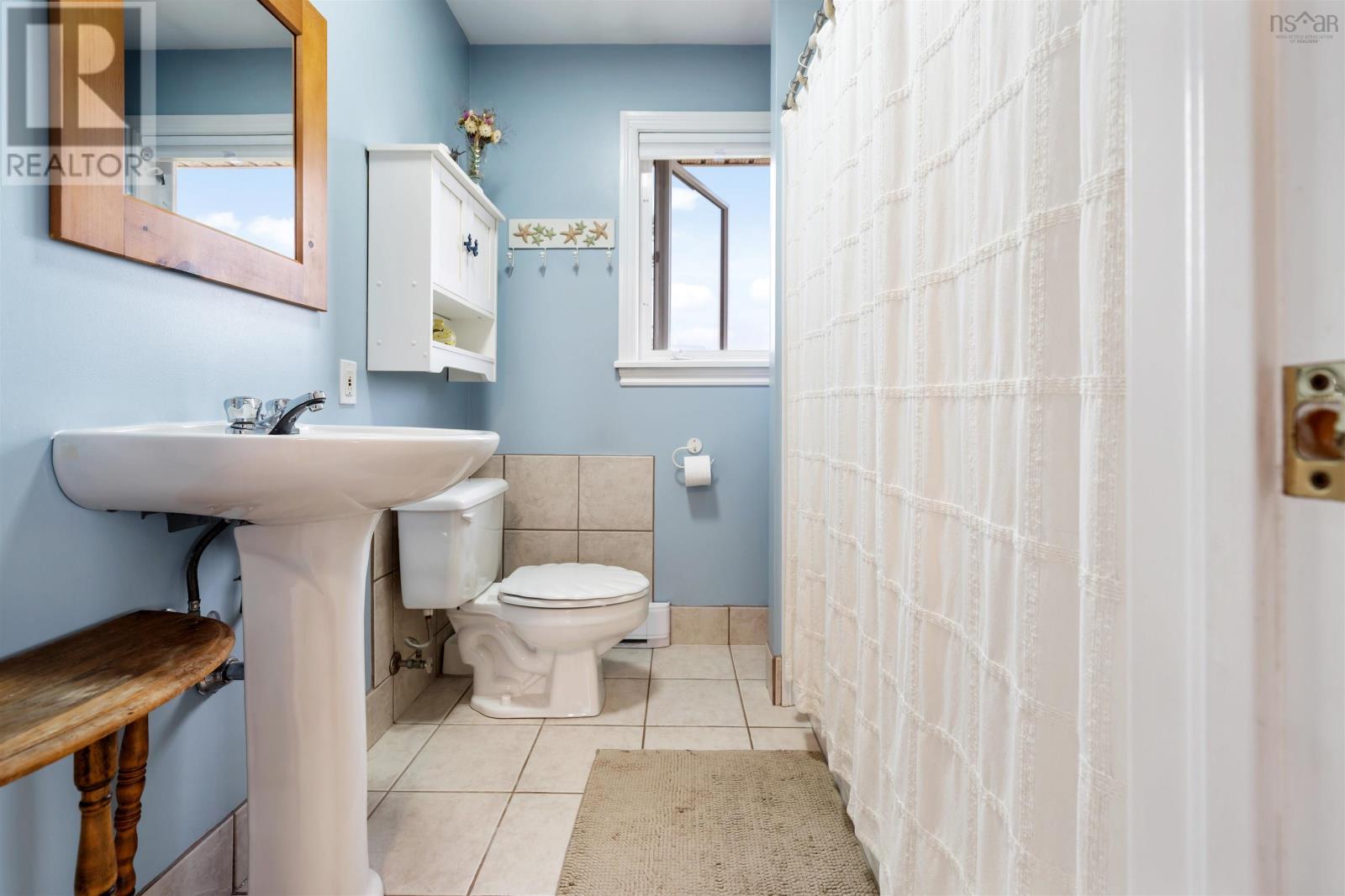 Property 41 of 48 of 63 Vista Del Mar Road