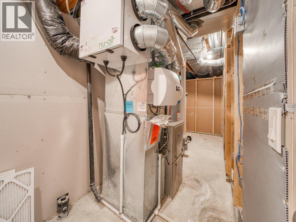 Single Family House for Sale in  Evanston Drive NW Evanston Calgary 