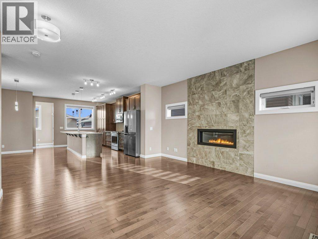 Single Family House for Sale in  Evanston Drive NW Evanston Calgary 