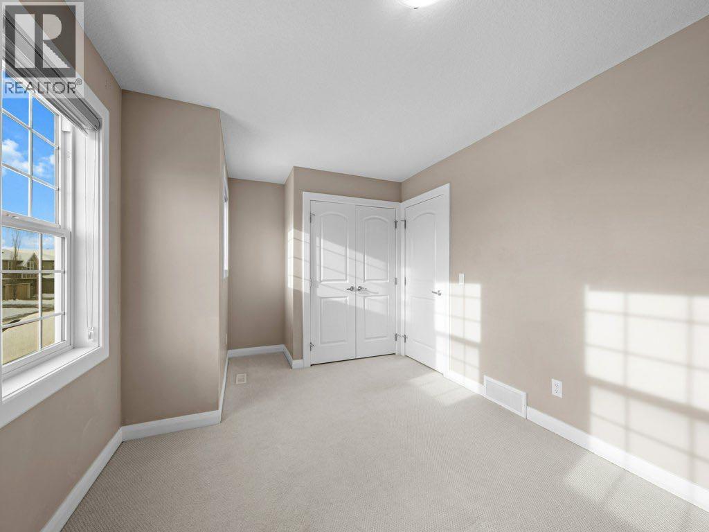 Single Family House for Sale in  Evanston Drive NW Evanston Calgary 