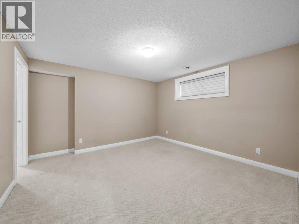 Single Family House for Sale in  Evanston Drive NW Evanston Calgary 