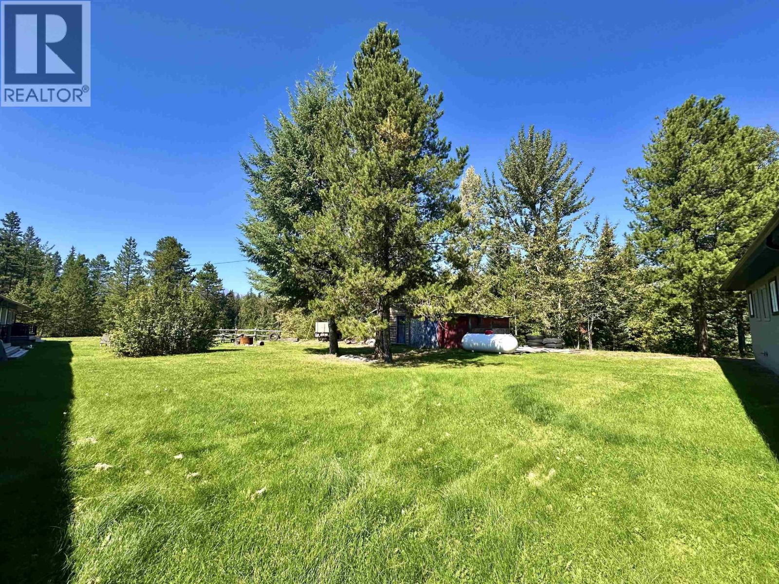 1300 2ND AVENUE - 21