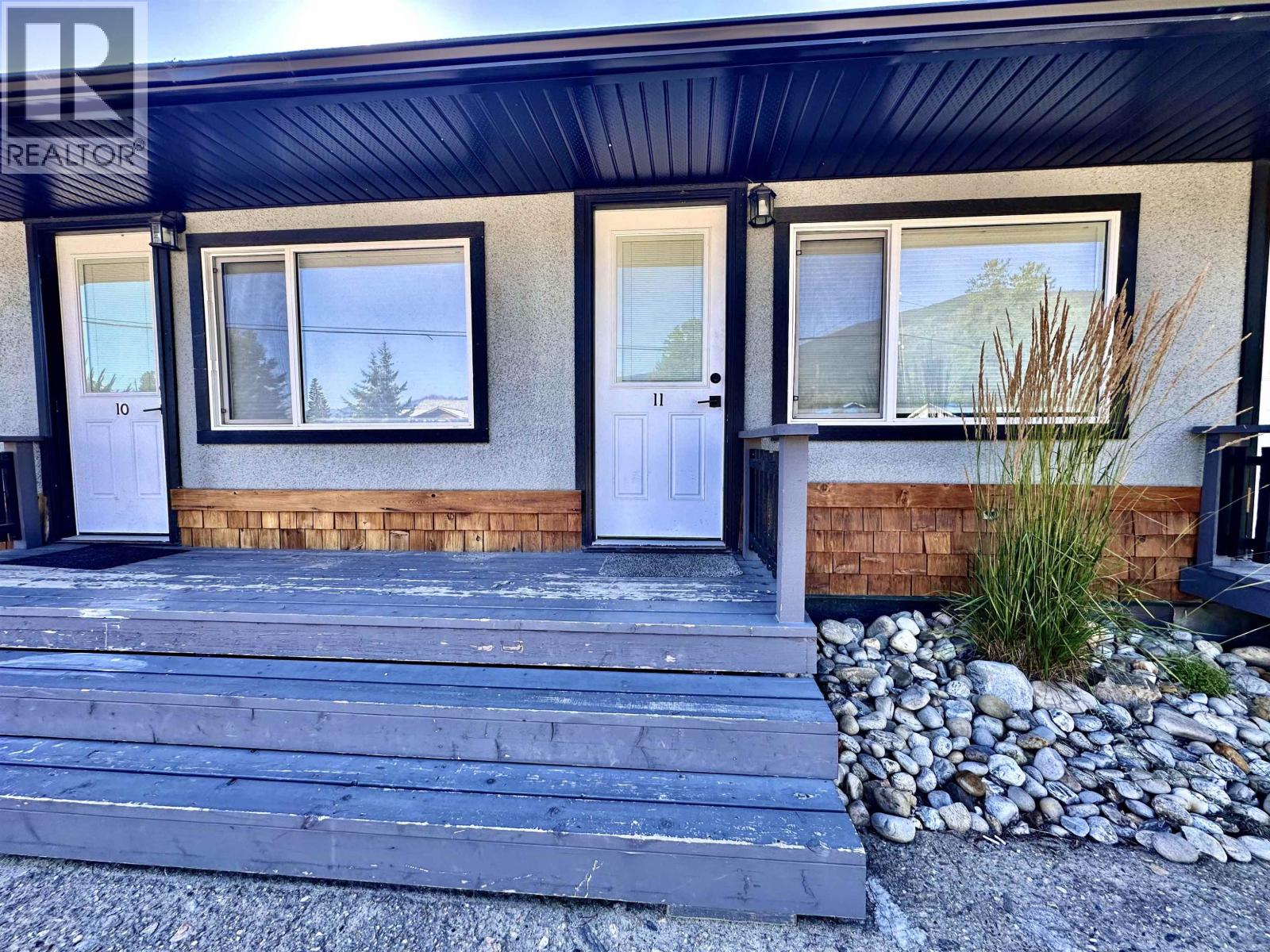 1300 2ND AVENUE - 10