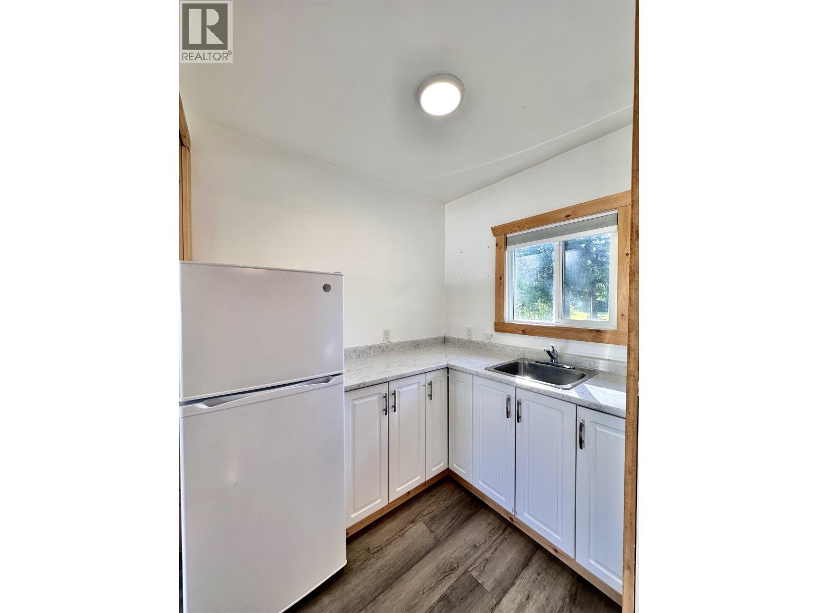 1300 2ND AVENUE - 12