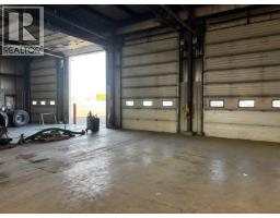 9303 85 Avenue, Fort St  John, BC V1J5Z3 Photo 15