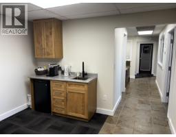 9303 85 Avenue, Fort St  John, BC V1J5Z3 Photo 11