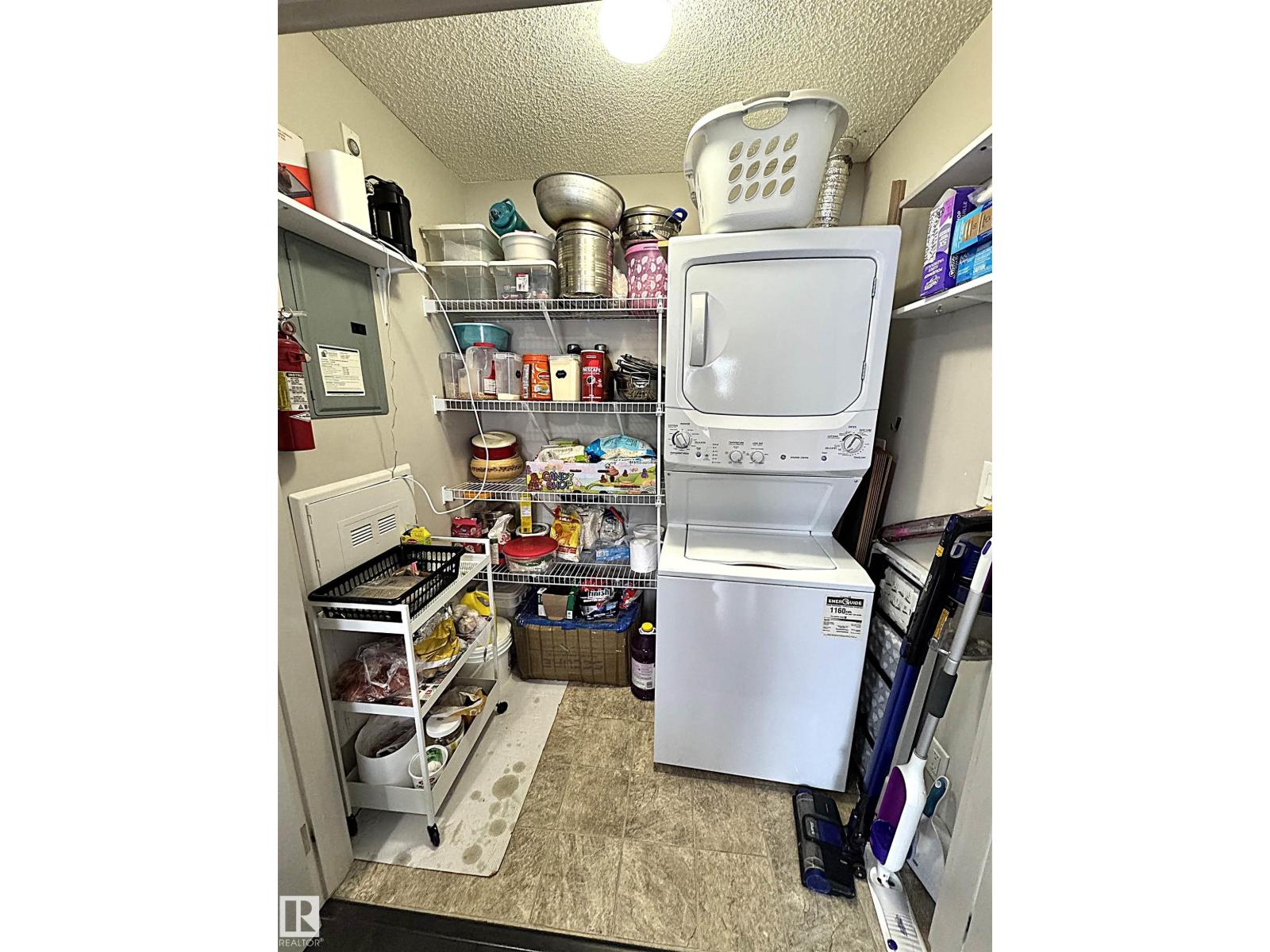 #117 5521 7 AV SW, Edmonton