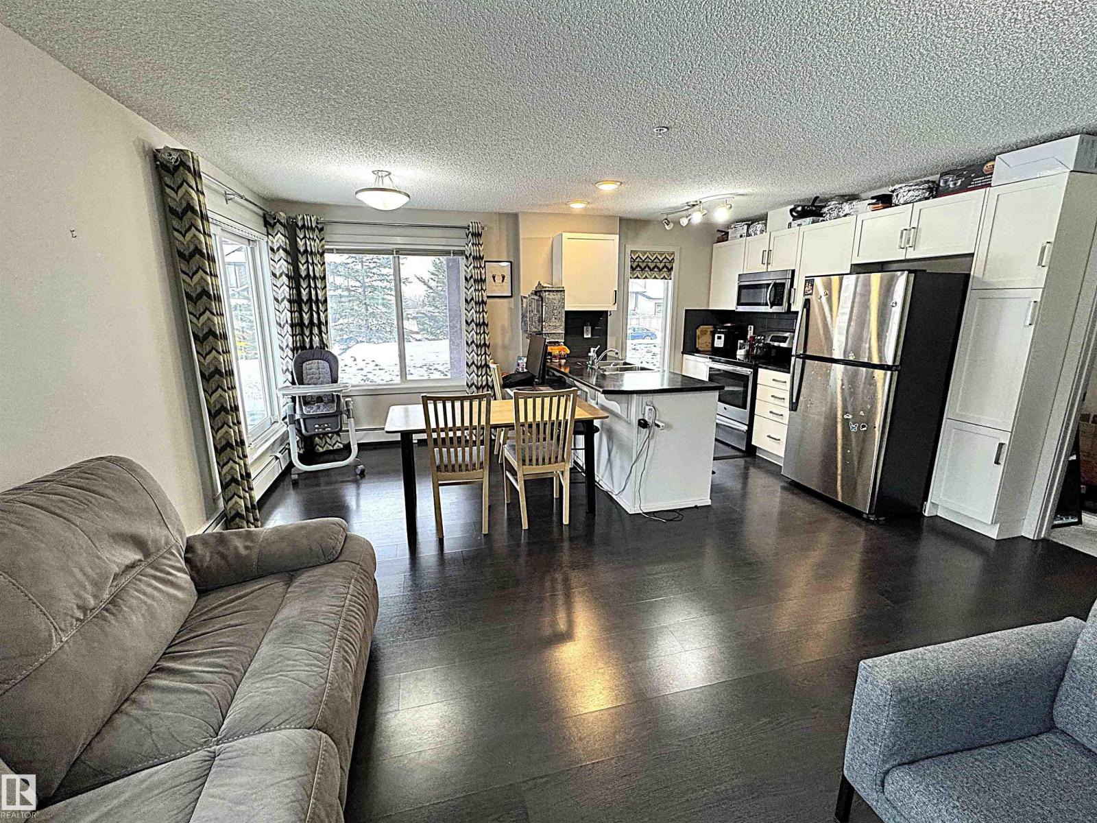 #117 5521 7 AV SW, Edmonton