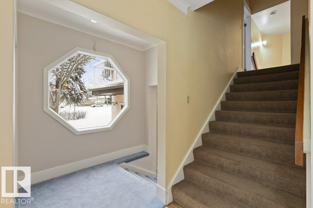 25 SUNNYSIDE CR, St. Albert