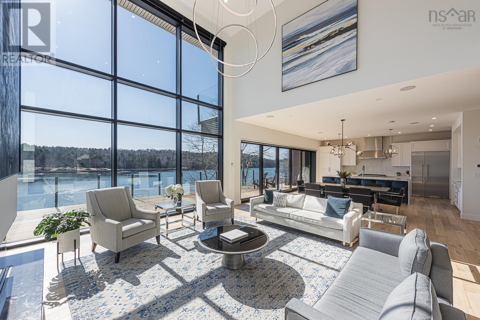 Property 22 of 49 of 1160 Rockcliffe Street