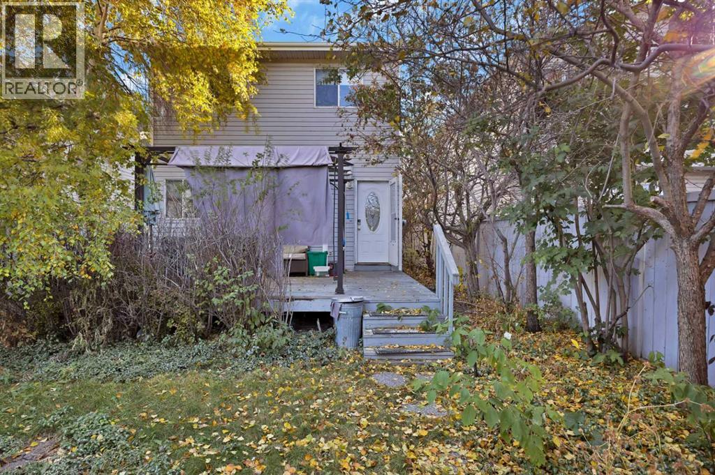 73 Hidden Spring Green NW, Calgary, Alberta