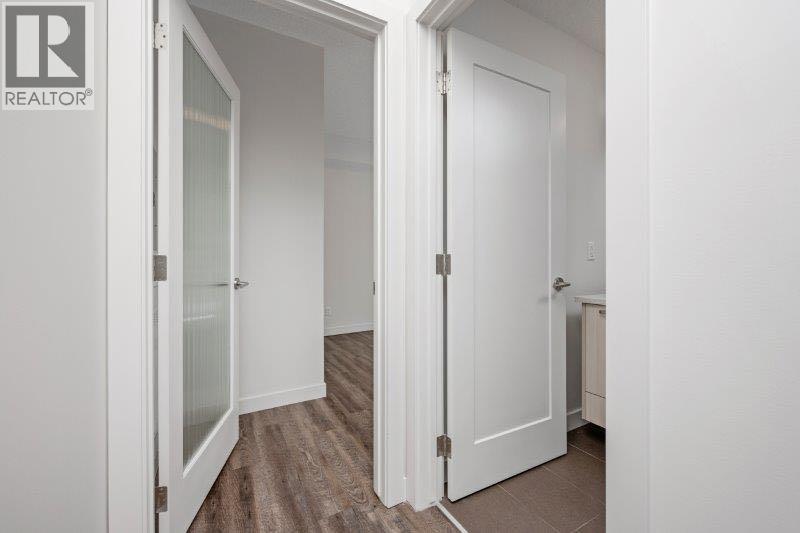 Single Family House for Sale in    Street NE Renfrew Calgary 