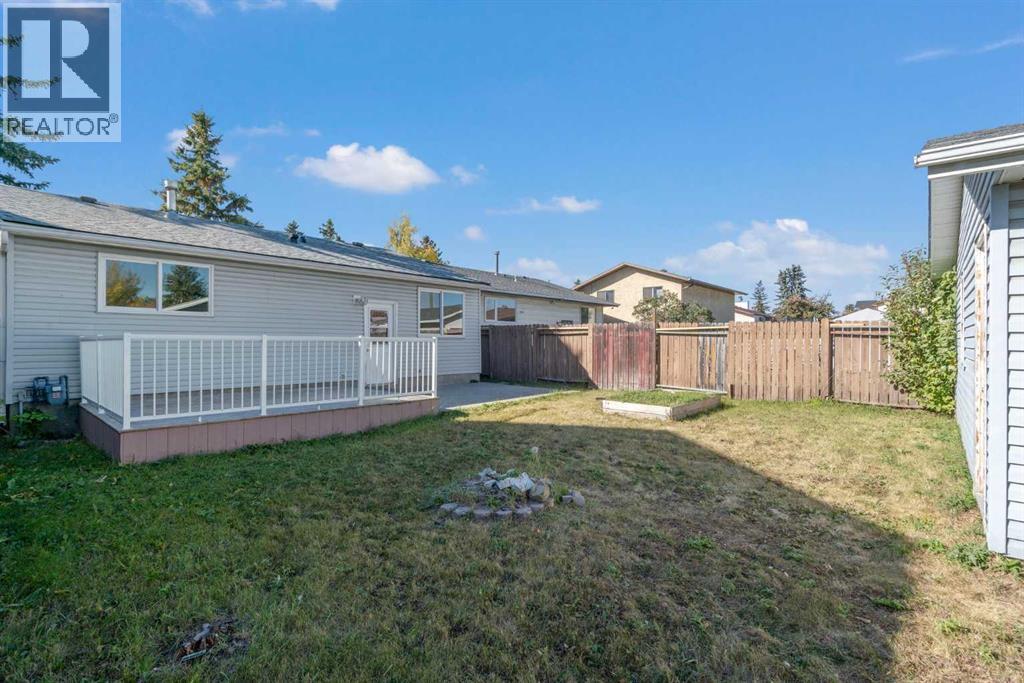 Single Family House Bungalow for Sale in  Fallswater Crescent NE Falconridge Calgary 