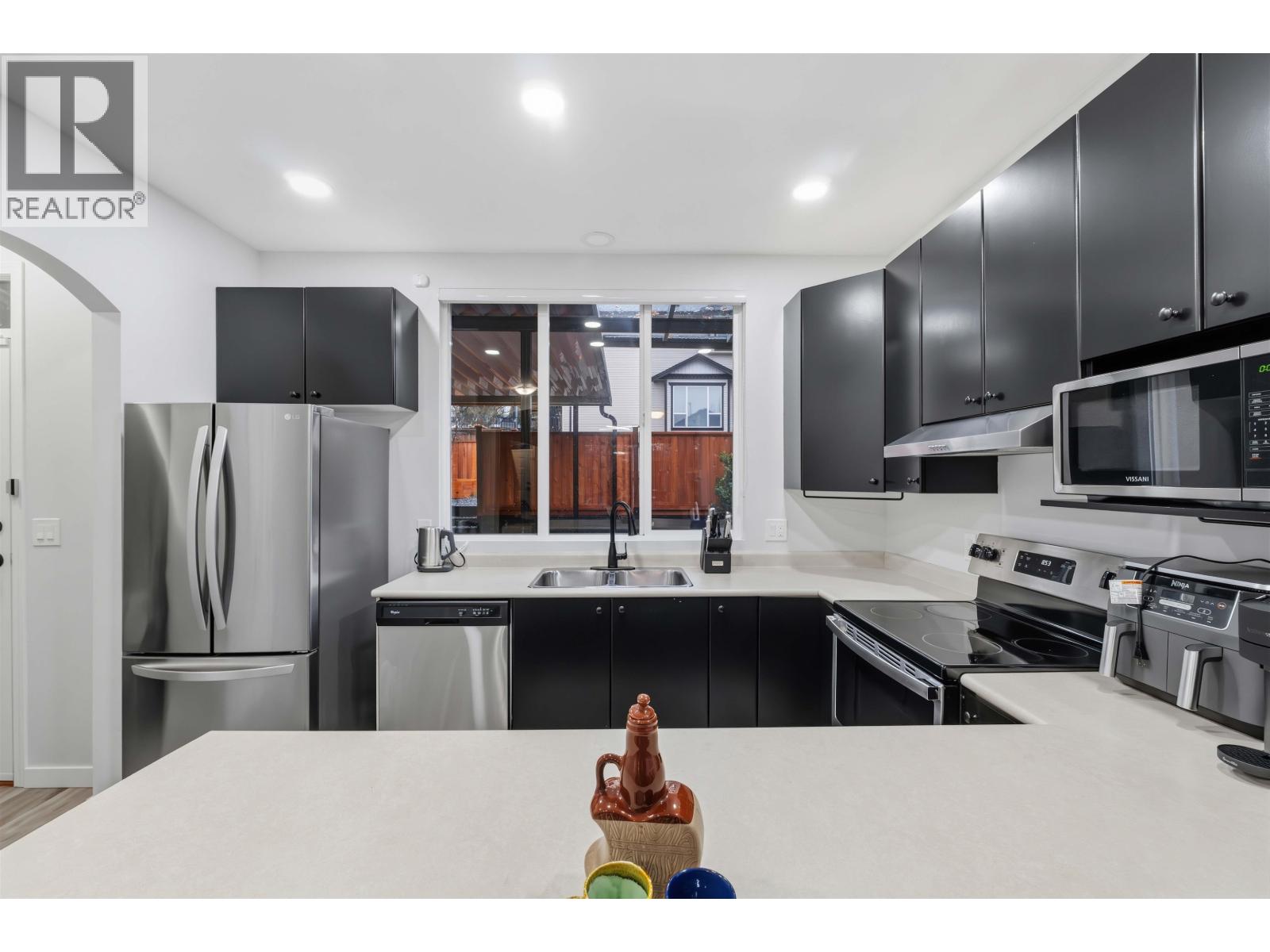 10256 243A STREET, Maple Ridge