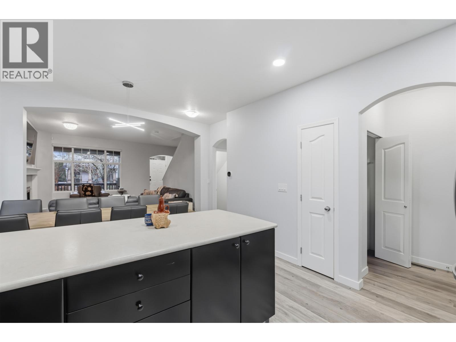 10256 243A STREET, Maple Ridge