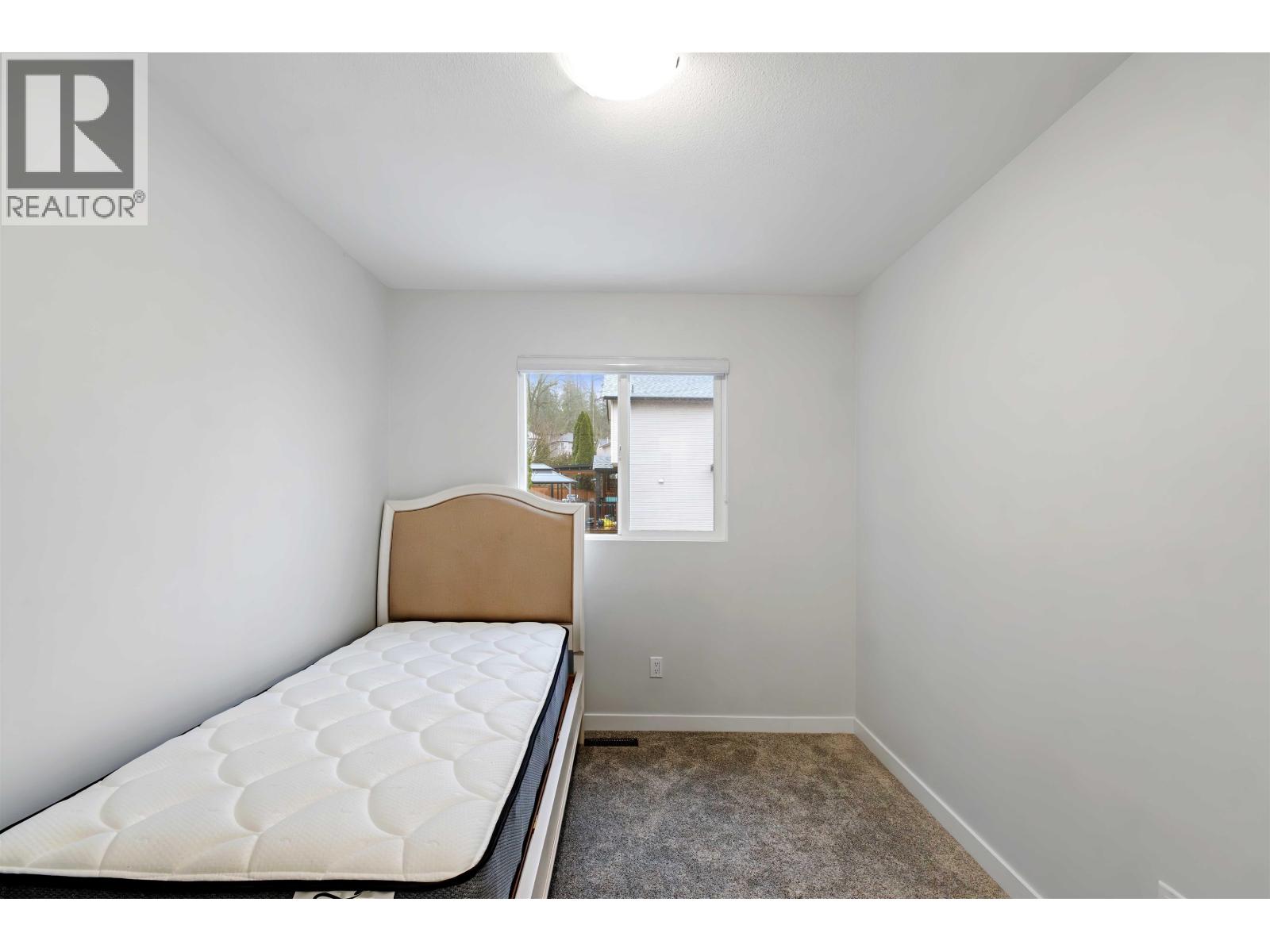 10256 243A STREET, Maple Ridge