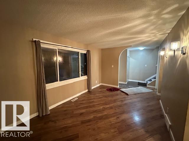 #11 14110 80 ST NW, Edmonton