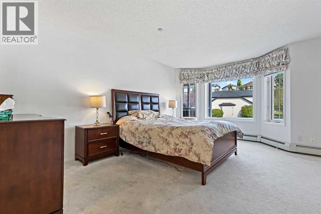 Single Family House for Sale in  Sienna Park Green SW Signal Hill Calgary 