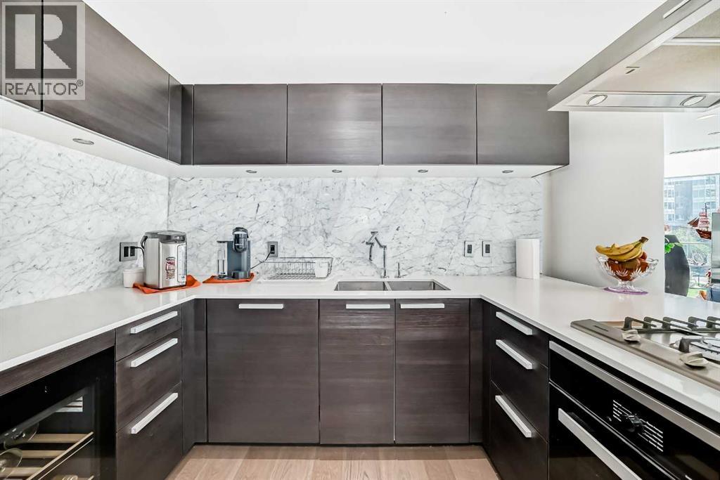 Single Family House for Sale in    Avenue SW Eau Claire Calgary 