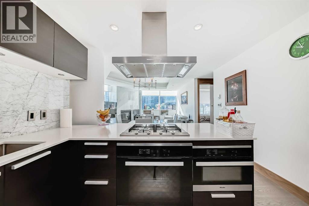 Single Family House for Sale in    Avenue SW Eau Claire Calgary 