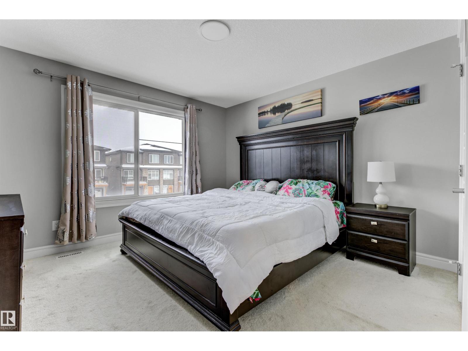 7637 KORULUK PL SW, Edmonton