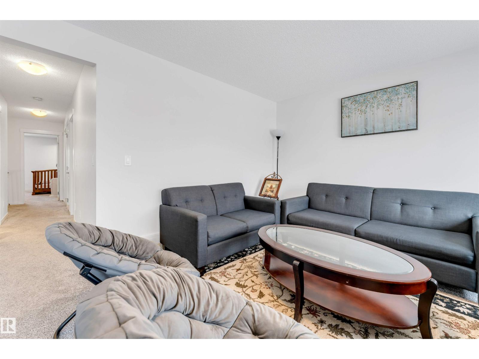 933 MCCONACHIE BV NW, Edmonton