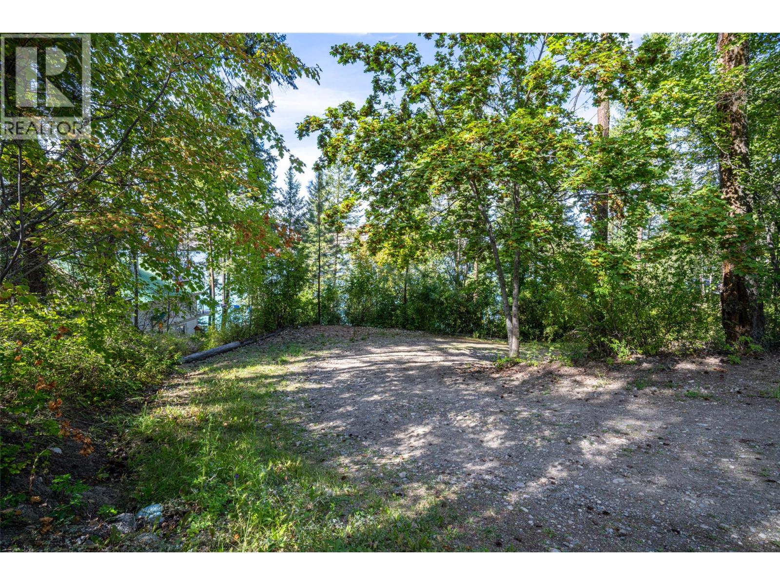 5799 Cosens Bay Road, Coldstream