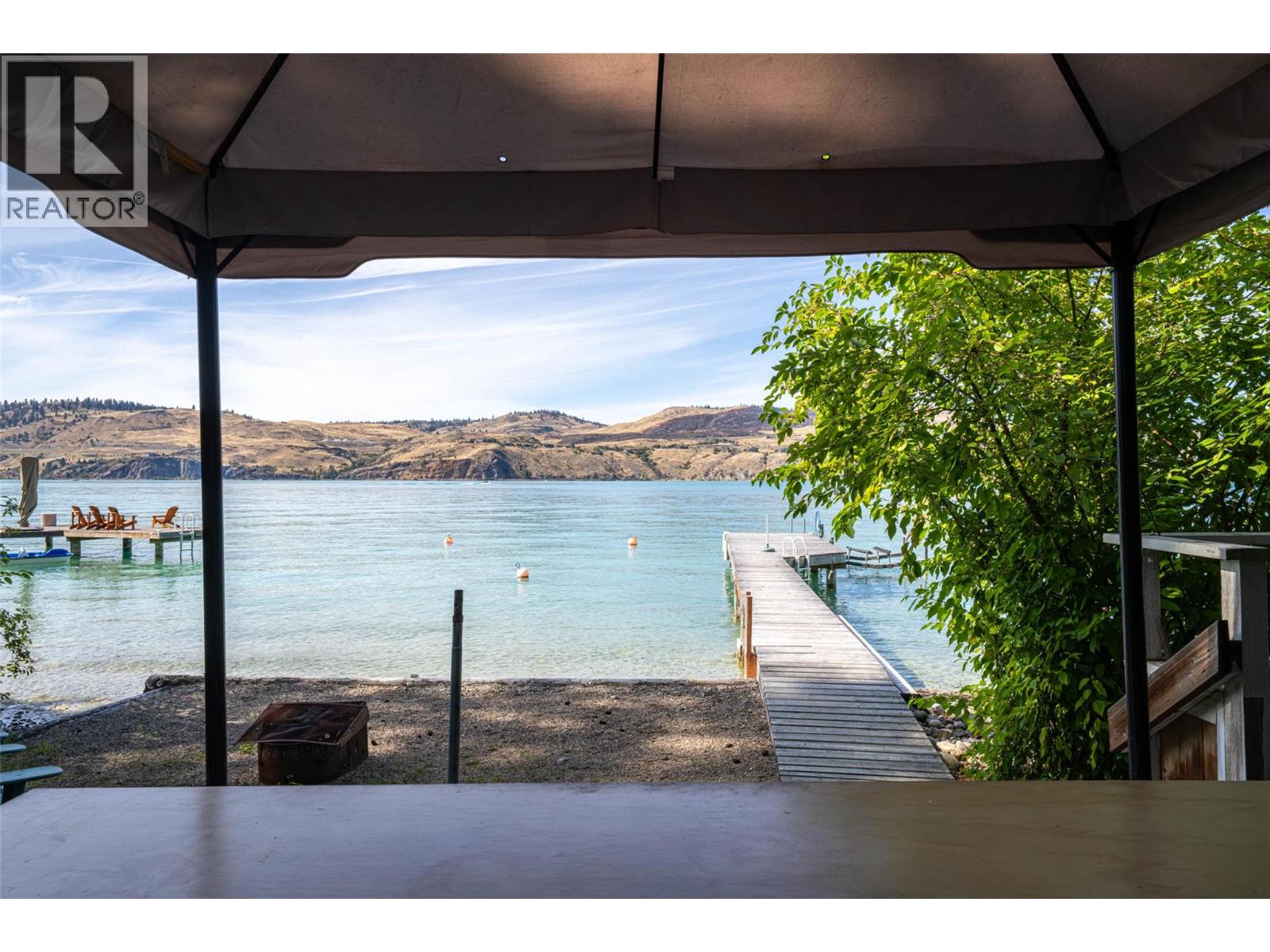 5799 Cosens Bay Road, Coldstream