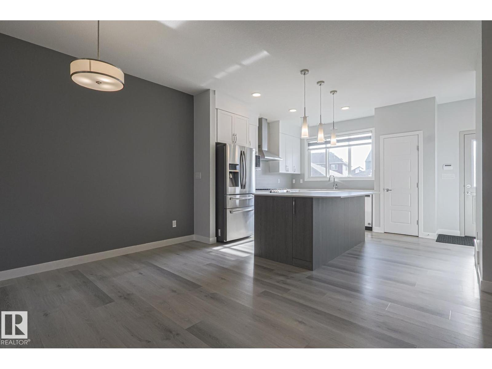 1653 PLUM CIRCLE CI SW, Edmonton