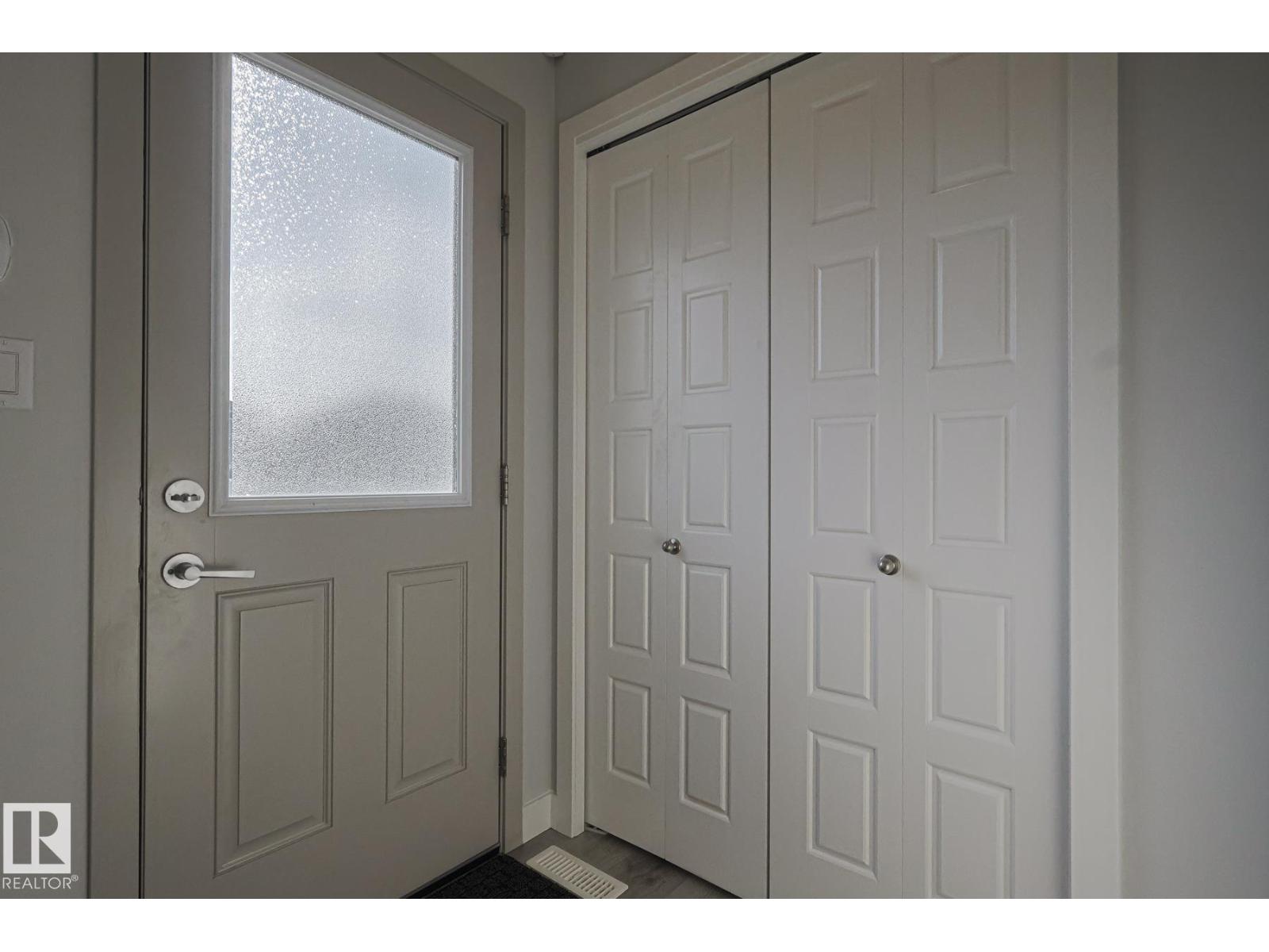 1653 PLUM CIRCLE CI SW, Edmonton