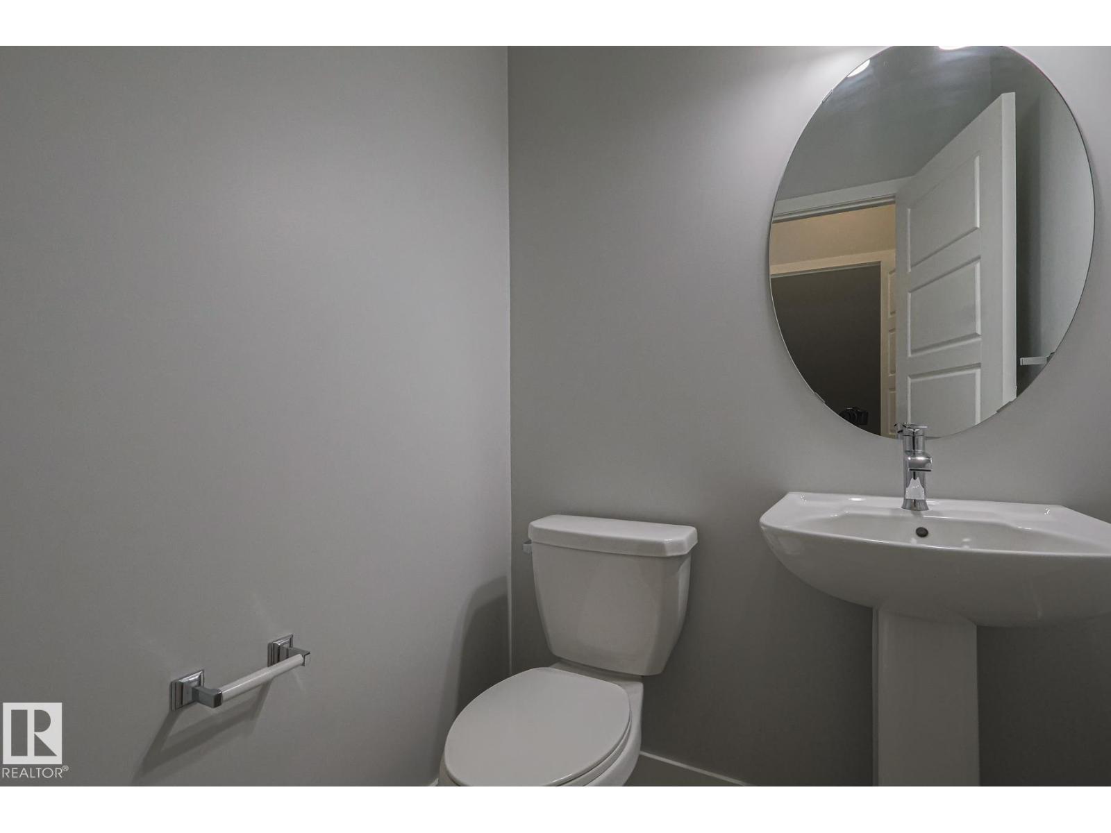 1653 PLUM CIRCLE CI SW, Edmonton