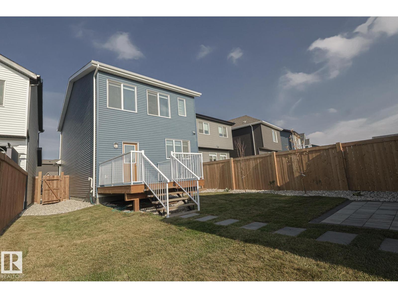 1653 PLUM CIRCLE CI SW, Edmonton