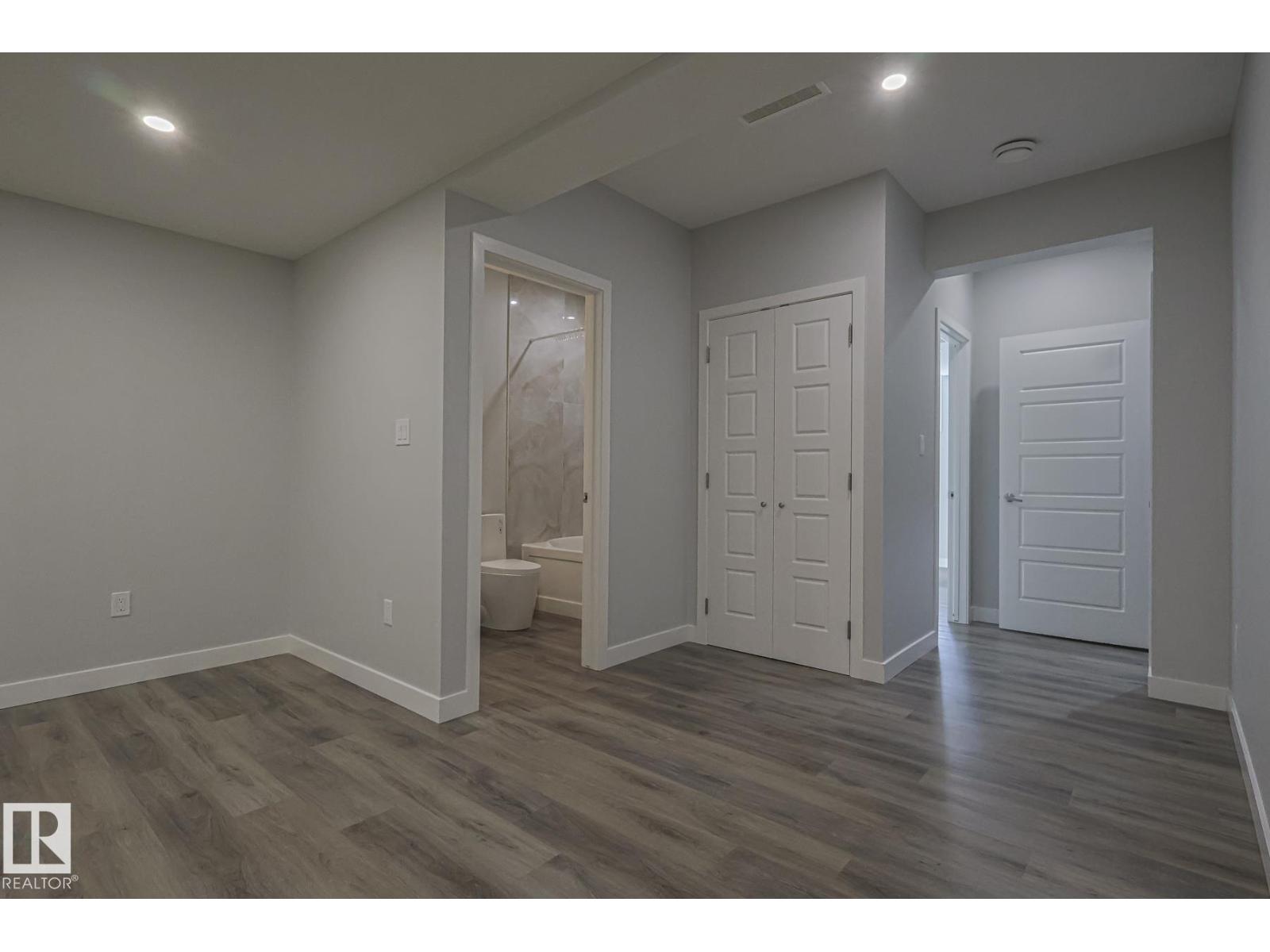 1653 PLUM CIRCLE CI SW, Edmonton