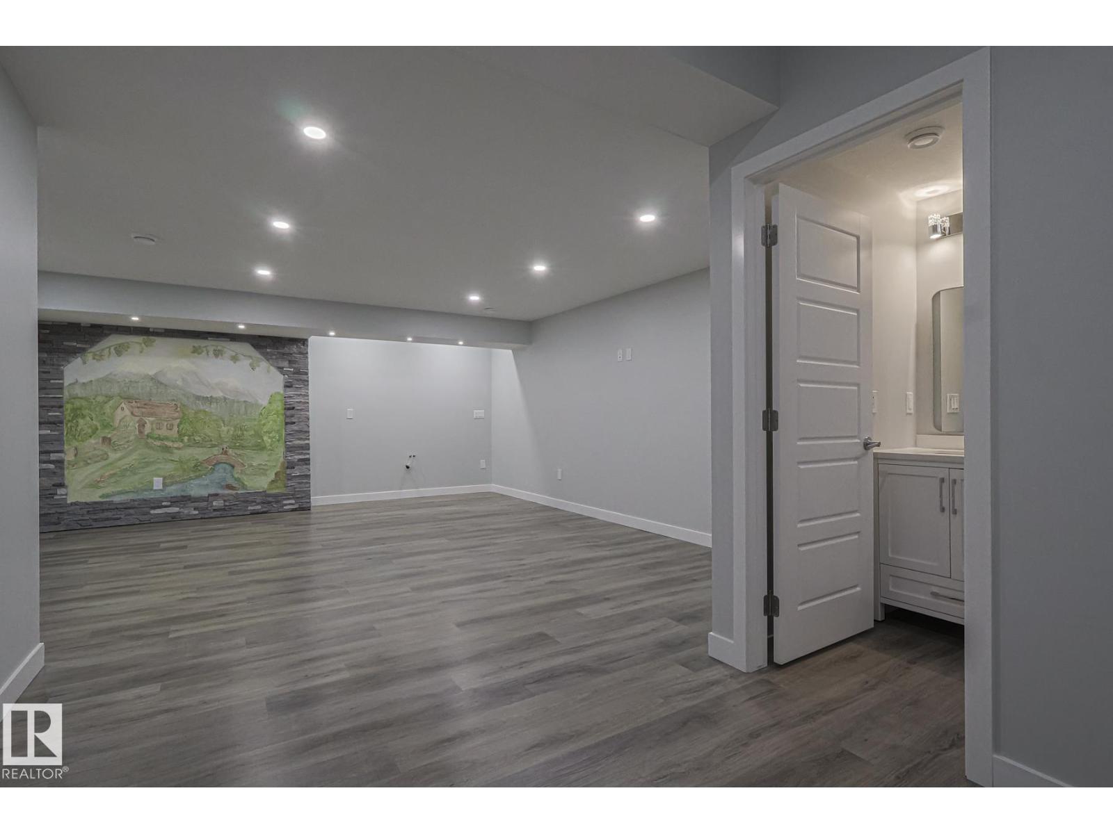 1653 PLUM CIRCLE CI SW, Edmonton