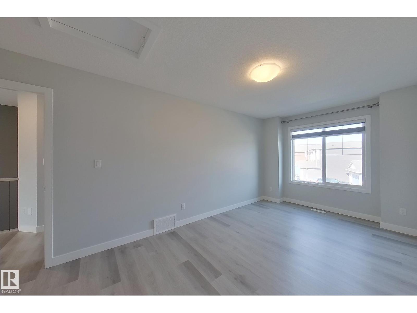 1653 PLUM CIRCLE CI SW, Edmonton