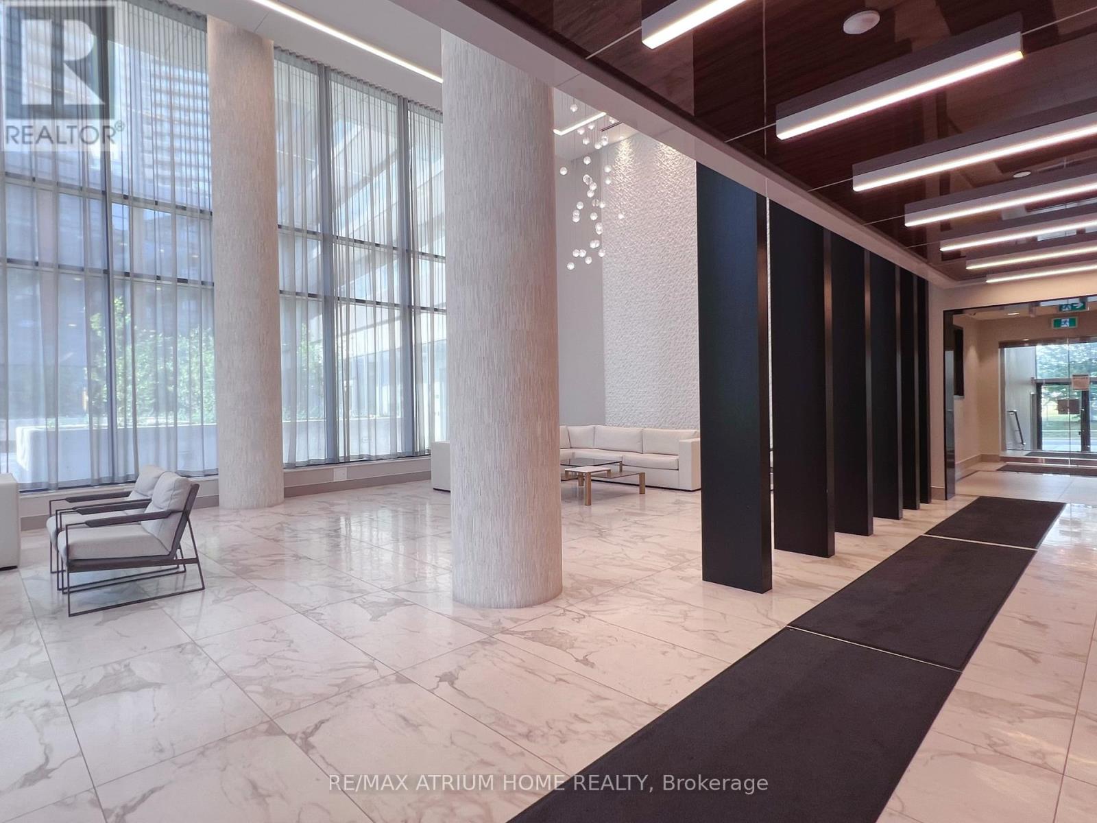 1007 - 32 FOREST MANOR ROAD - Photo 2 of 21, Toronto (Henry Farm), Ontario