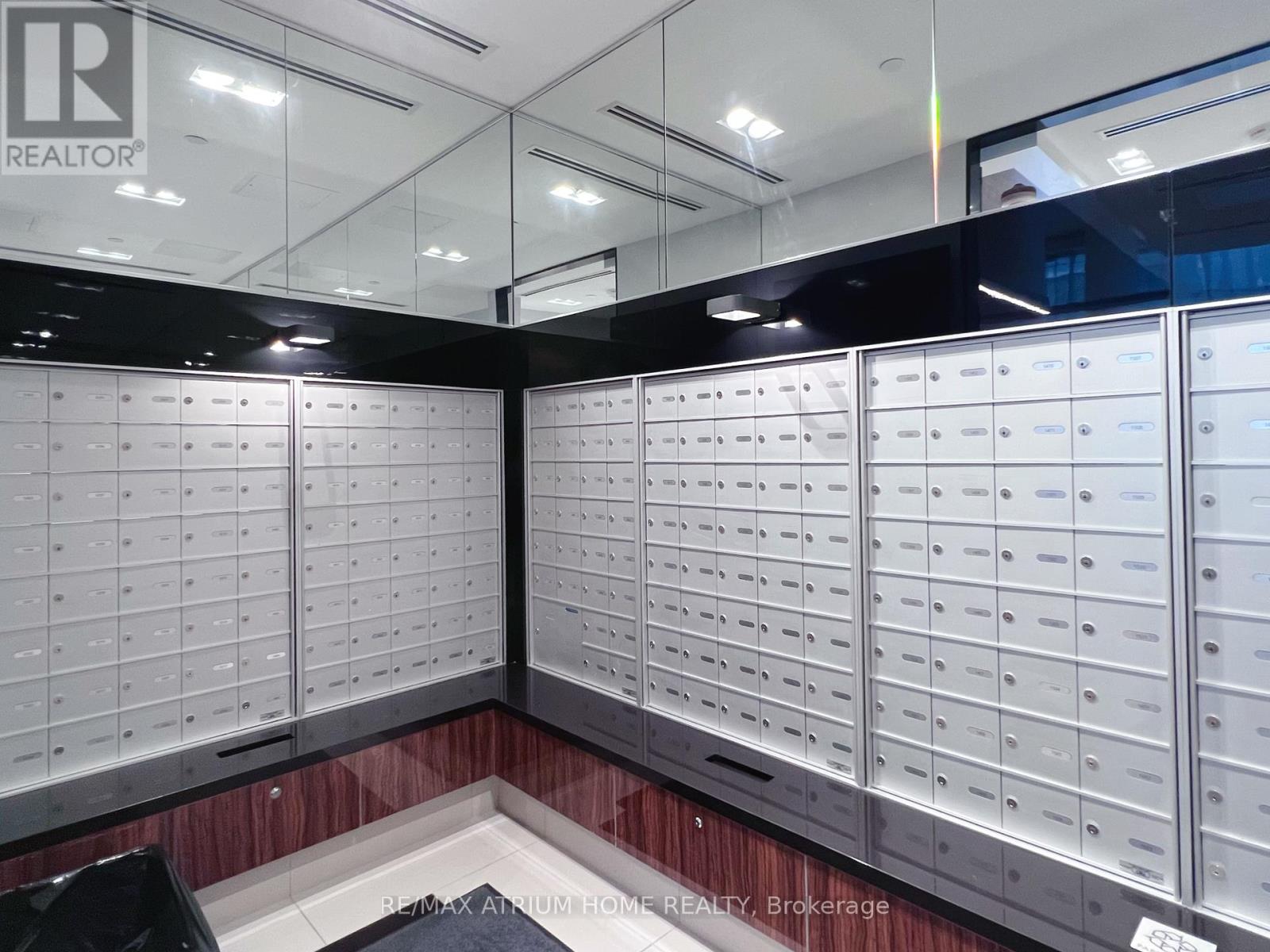 1007 - 32 FOREST MANOR ROAD - Photo 5 of 21, Toronto (Henry Farm), Ontario