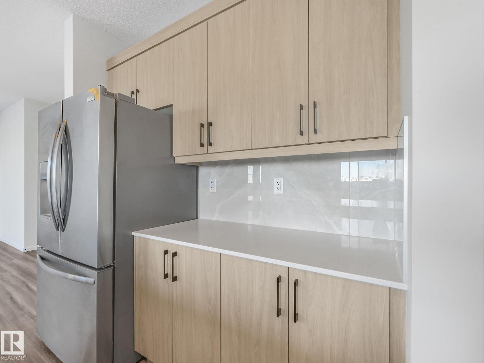 20506 16A AV NW, Edmonton