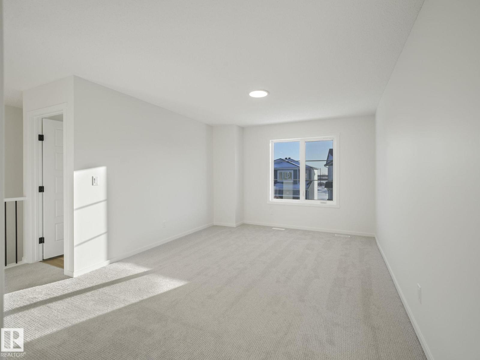 20506 16A AV NW, Edmonton