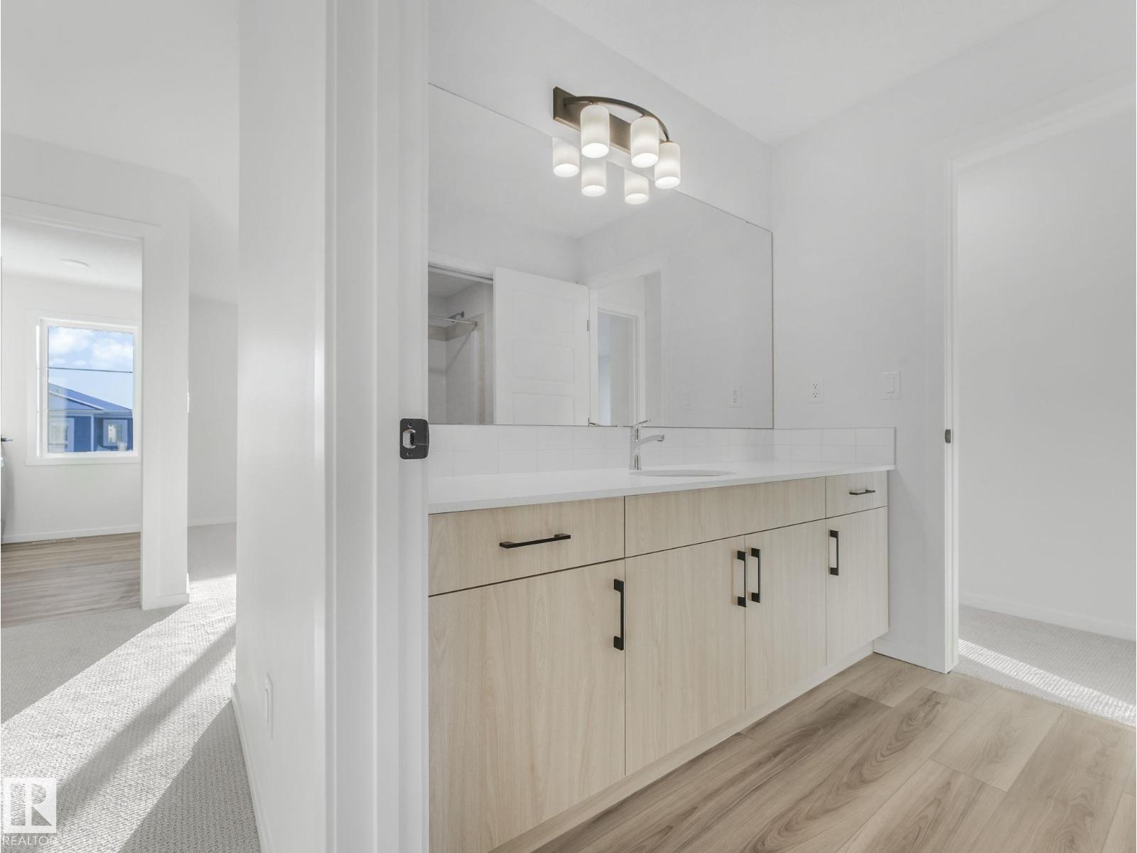 20506 16A AV NW, Edmonton